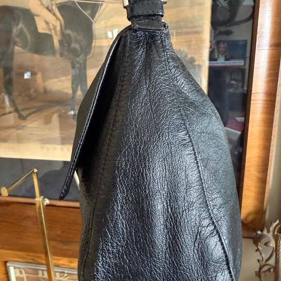 ❤️RARE FENDI Black Leather Forever Mama Bag❤️ - Picture 15 of 16